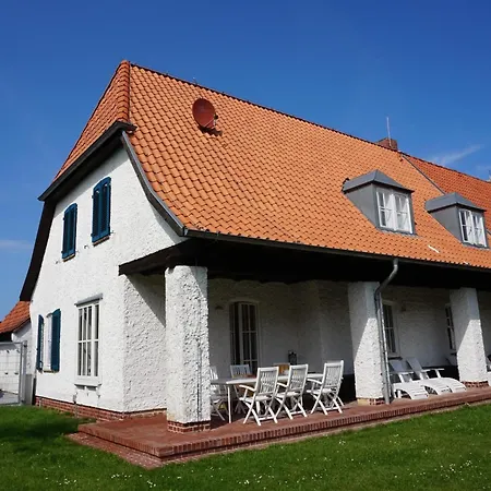 Haus Duenenstrasse 19 * Zingst