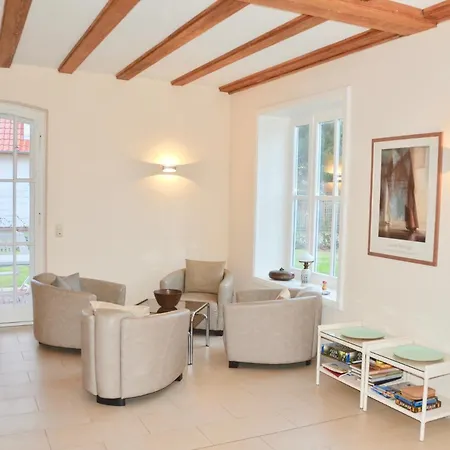 Haus Duenenstrasse 19 * Zingst